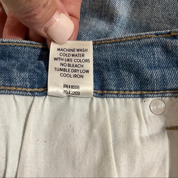 Pistola High Rise Straight Leg Jeans Light Wash Size 27 Raw Hem Ankle Length - Picture 8 of 8